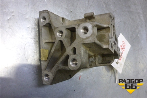 Кронштейн двигателя правый (2.2л 224DT) (6G9Q6030CB) для Land Rover Range Rover Evoque с 2011-2018г