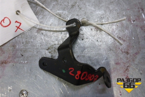Кронштейн двигателя (см фото 2.2л 224DT) для Land Rover Range Rover Evoque с 2011-2018г