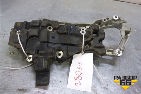Кронштейн генератора (BJ3210039AE LR028857) для Land Rover Range Rover Evoque с 2011-2018г (BJ3210039AELR028857)
