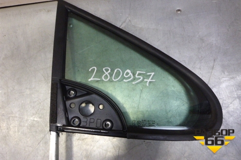 Стекло двери передней правой форточка (новое) (920287) для Peugeot 307 с 2001-2007г