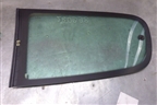 Стекло глухое левое (3х дверный кузов новое 2004г) (9203GZ) для Peugeot 307 с 2001-2007г