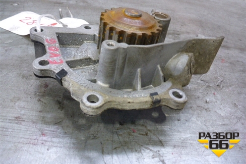 Насос водяной помпа (2.2л 224DT) (9684319880) для Land Rover Range Rover Evoque с 2011-2018г