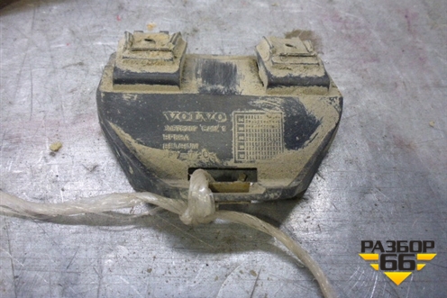 Кронштейн заднего бампрера нижний (30676207) для Volvo S40 с 2004-2012г