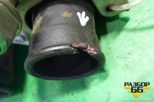 Рейка топливная рампа (2.0л BVY) (06D133209T) для Volkswagen Passat (B6) с 2005-2010г