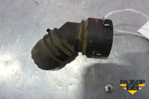 Фланец системы охлаждения (2.0л BVY) (1J0121619) для Volkswagen Passat (B6) с 2005-2010г