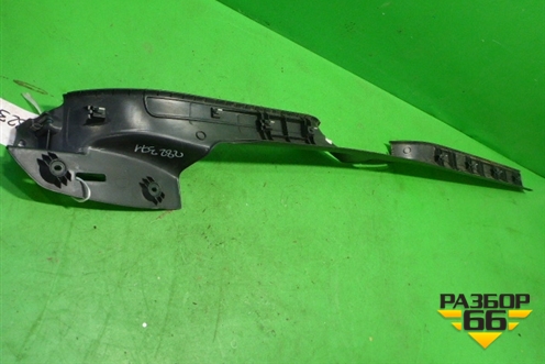 Накладка порога внутренняя правая (седан) (3C0853370) для Volkswagen Passat (B6) с 2005-2010г