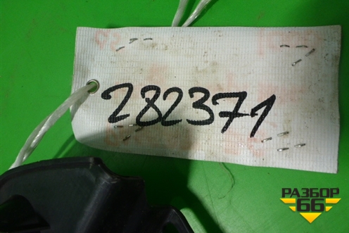 Накладка порога внутренняя правая (седан) (3C0853370) для Volkswagen Passat (B6) с 2005-2010г