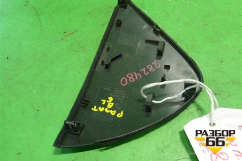 Накладка на торпедо (боковая левая) (3C1858217B) для Volkswagen Passat (B6) с 2005-2010г