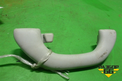 Ручка внутренняя потолочная (задняя) для Volkswagen Passat (B6) с 2005-2010г