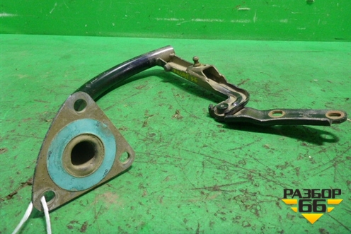 Петля крышки багажника правая (3C5827302) для Volkswagen Passat (B6) с 2005-2010г