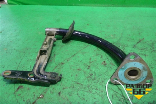 Петля крышки багажника левая (3C5827301) для Volkswagen Passat (B6) с 2005-2010г