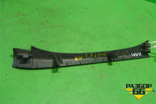 Накладка на торпедо (вертикальная правая) (3C0868238) для Volkswagen Passat (B6) с 2005-2010г