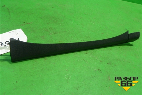 Накладка на торпедо (вертикальная правая) (3C0868238) для Volkswagen Passat (B6) с 2005-2010г