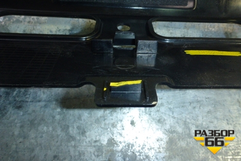 Решетка радиатора (новая после 2010г) (BH528A133) для Land Rover Freelander 2 с 2007г