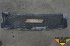 Решетка в передний бампер центральная (до 2010г) для Land Rover Freelander 2 с 2007г