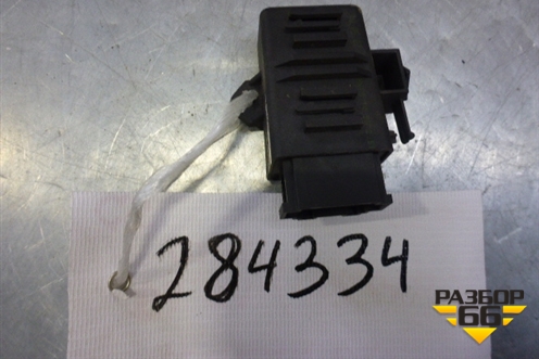 Блок электронный (подогрева сидений) (1Z0959772B) для Volkswagen Touran с 2003-2010г