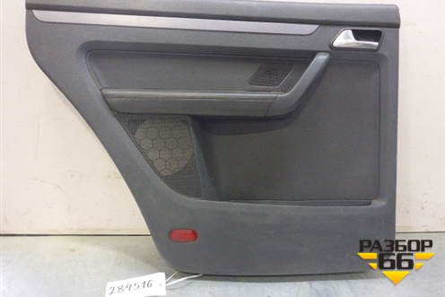 Обшивка двери задней левой под электрику (1T0867211022) для Volkswagen Touran с 2003-2010г