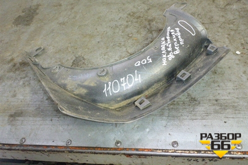 Накладка двери багажника верхняя правая (7680342040) для Toyota Rav-4 с 2006-2013г
