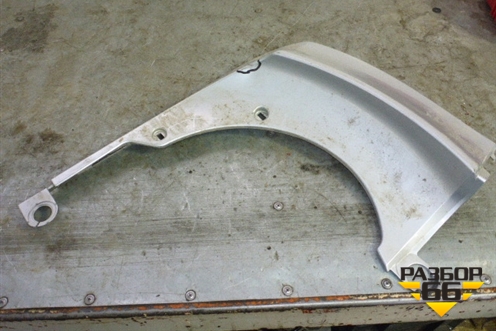 Накладка двери багажника верхняя правая (7680342040) для Toyota Rav-4 с 2006-2013г