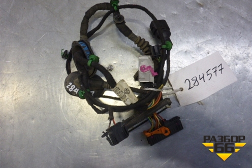 Проводка двери передней правой (1T0971121S) для Volkswagen Touran с 2003-2010г