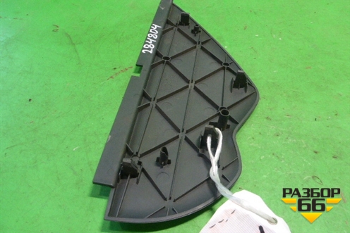 Накладка на торпедо (боковая левая) (1T1858247B) для Volkswagen Touran с 2003-2010г