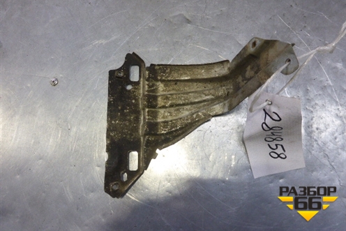Кронштейн переднего крыла правый (1T0821135B) для Volkswagen Touran с 2003-2010г