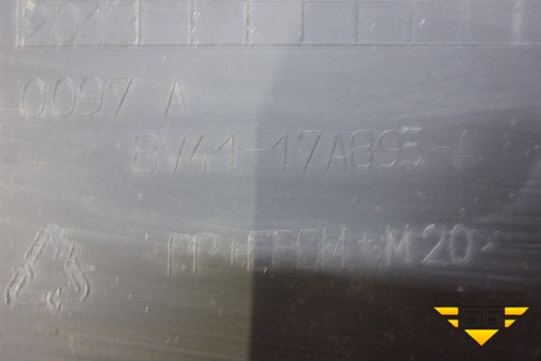 Накладка заднего бампера левая (8V4117A895A) для Ford Kuga с 2008-2012г