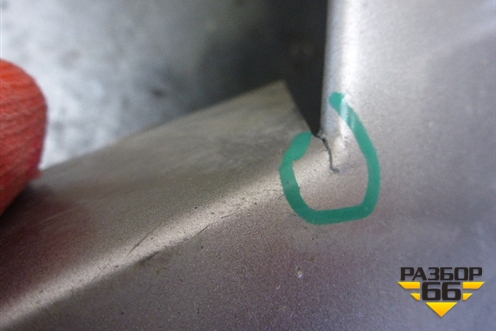 Рамка фары левой  (82076158) для Volvo TRUCK FH с 2008-2013г (ФШ)