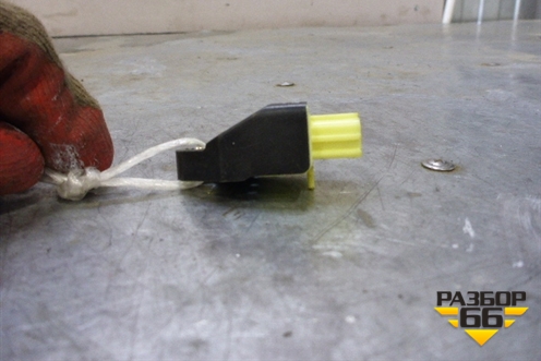 Датчик AIR BAG (8983133040) для Toyota Camry V50 с 2011-2018г (Камри)