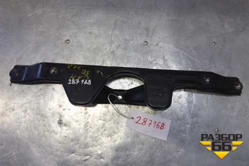 Кронштейн (задней балки) для Toyota Camry V50 с 2011-2018г