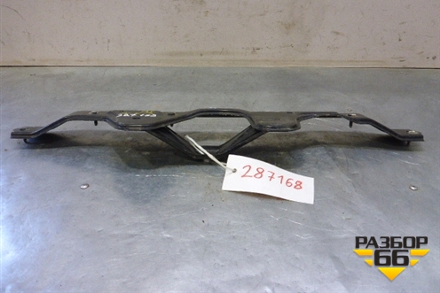 Кронштейн (задней балки) для Toyota Camry V50 с 2011-2018г