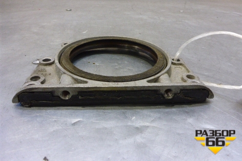 Крышка коленвала задняя (1.6л BSE) (06B103171D) для Skoda Octavia (А5) с 2004-2013г