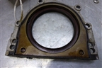 Крышка коленвала задняя (1.6л BSE) (06B103171D) для Skoda Octavia (А5) с 2004-2013г