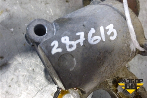 Ролик обводной ремня навесного оборудования (с кронштейном 3.5л V6 2GR-FE) для Toyota Camry V50 с 2011-2018г