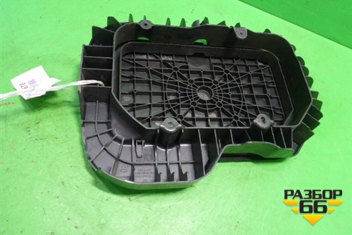 Крышка вещевого отсека (задняя левая) (1T0864091A) для Volkswagen Touran с 2003-2010г