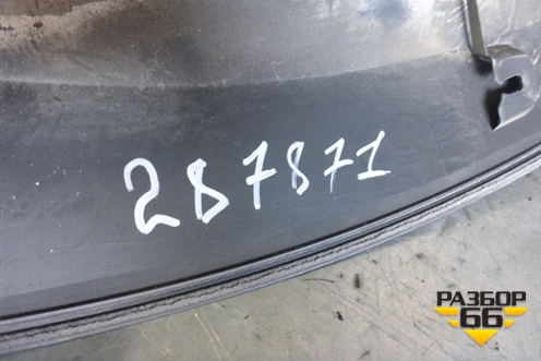 Накладка заднего крыла правого (31283107) для Volvo XC70 с 2007г