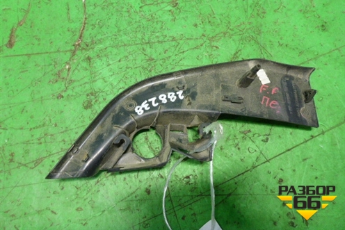 Накладка двери передней правой уголок (4M51A23408AJ3YYW) для Ford Focus 2 с 2005-2008г