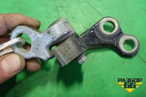 Петля двери задней правой верхняя для Ford Focus 2 с 2005-2008г