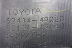 Обшивка стойки центральная нижняя левая (6241442020) для Toyota Rav-4 с 2000-2005г