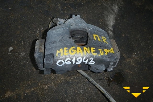 Суппорт передний правый для Renault Megane 2 с 2002-2009г