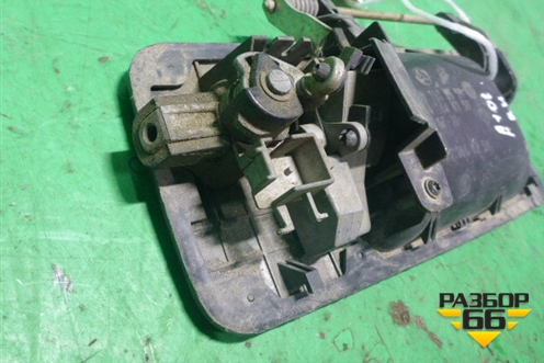 Ручка наружная двери правой  (A9417600559) для Mercedes Benz  TRUCK Axor 2 с 2004г