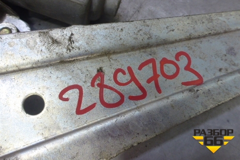 Стеклоподъёмник электрический задний правый (8572033120) для Toyota Camry CV3 с 2001-2006г