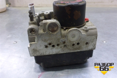 Блок ABS для Toyota Camry CV3 с 2001-2006г