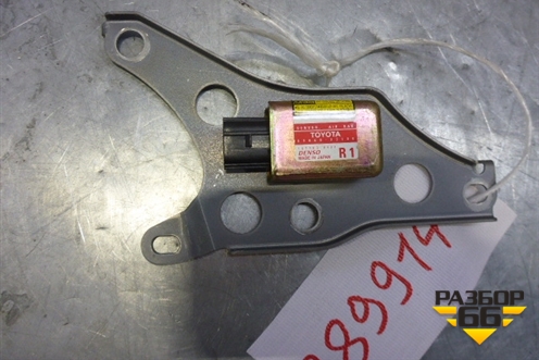 Датчик AIR BAG (передний правый) (8986033100) для Toyota Camry CV3 с 2001-2006г