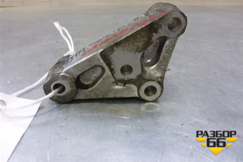 Кронштейн генератора (3.0л V6 1MZ) (1251120020) для Toyota Camry CV3 с 2001-2006г