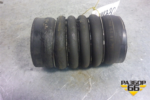 Патрубок интеркулера резиновый  (0020945482) для Mercedes Benz  TRUCK Axor 2 с 2004г