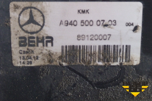 Рамка радиатора  (левая) (А9405000703) для Mercedes Benz  TRUCK Axor 2 с 2004г