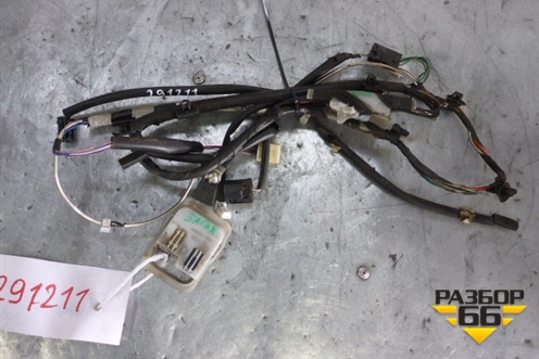 Проводка двери багажника для Toyota Auris с 2006-2012г