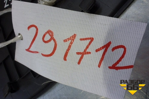 Накладка на торпедо (боковая правая после 2013г) (T115305161) для Chery Tiggo (T11) с 2005г