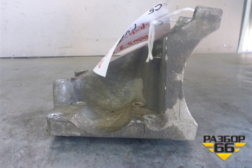 Кронштейн компрессора кондиционера для Ford Focus 2 с 2005-2008г